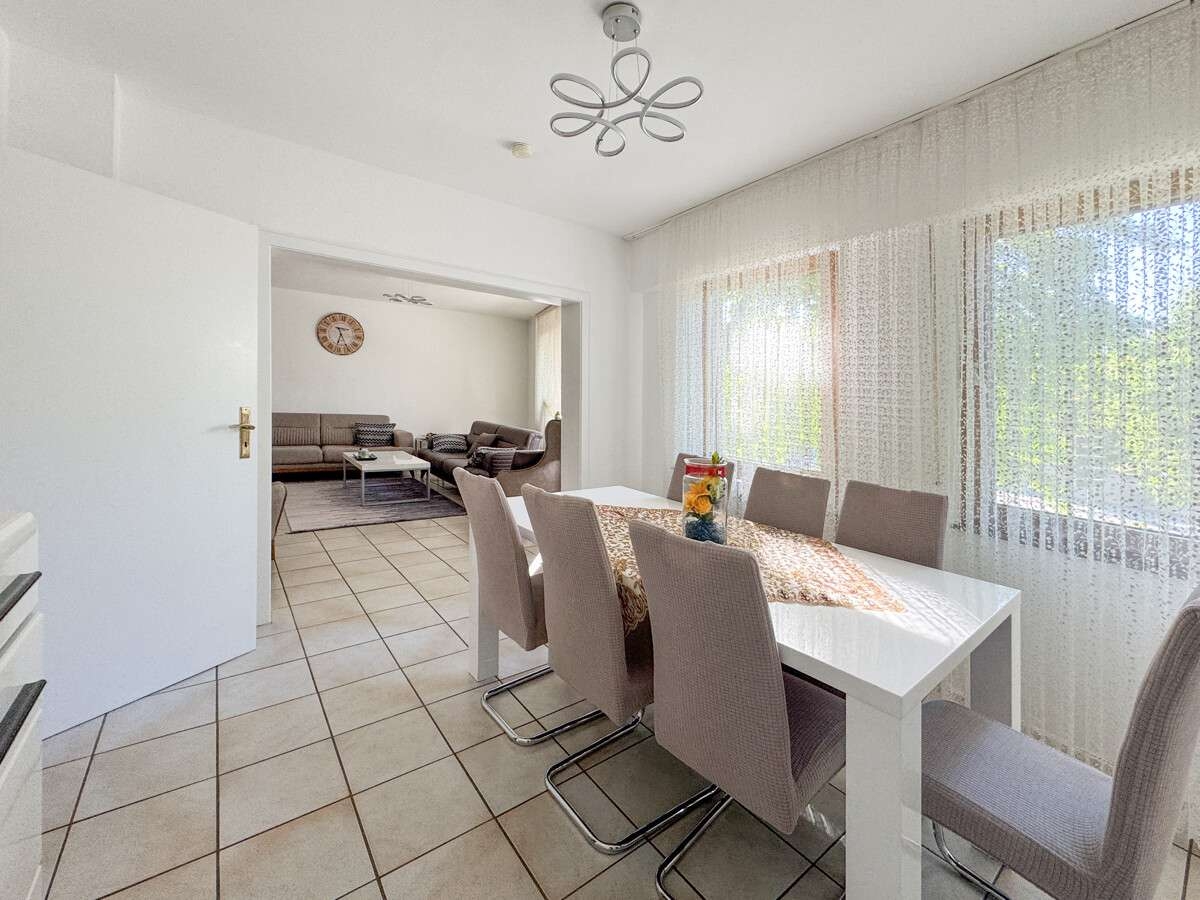 Esszimmer im 1. Obergeschoss – Mehrfamilienhaus in Worms