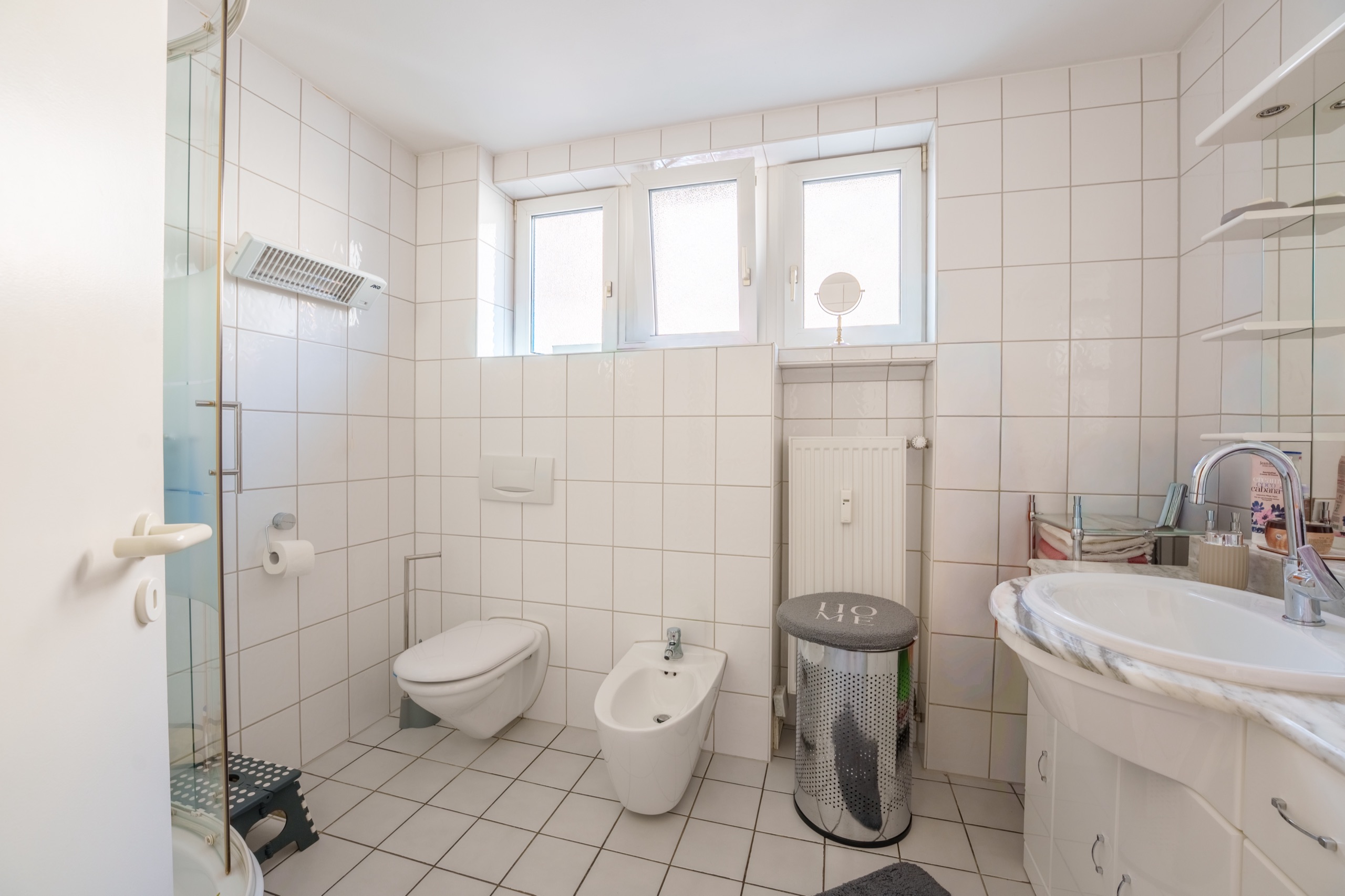 Badezimmer im Erdgeschoss – Mehrfamilienhaus in Bad Kreuznach