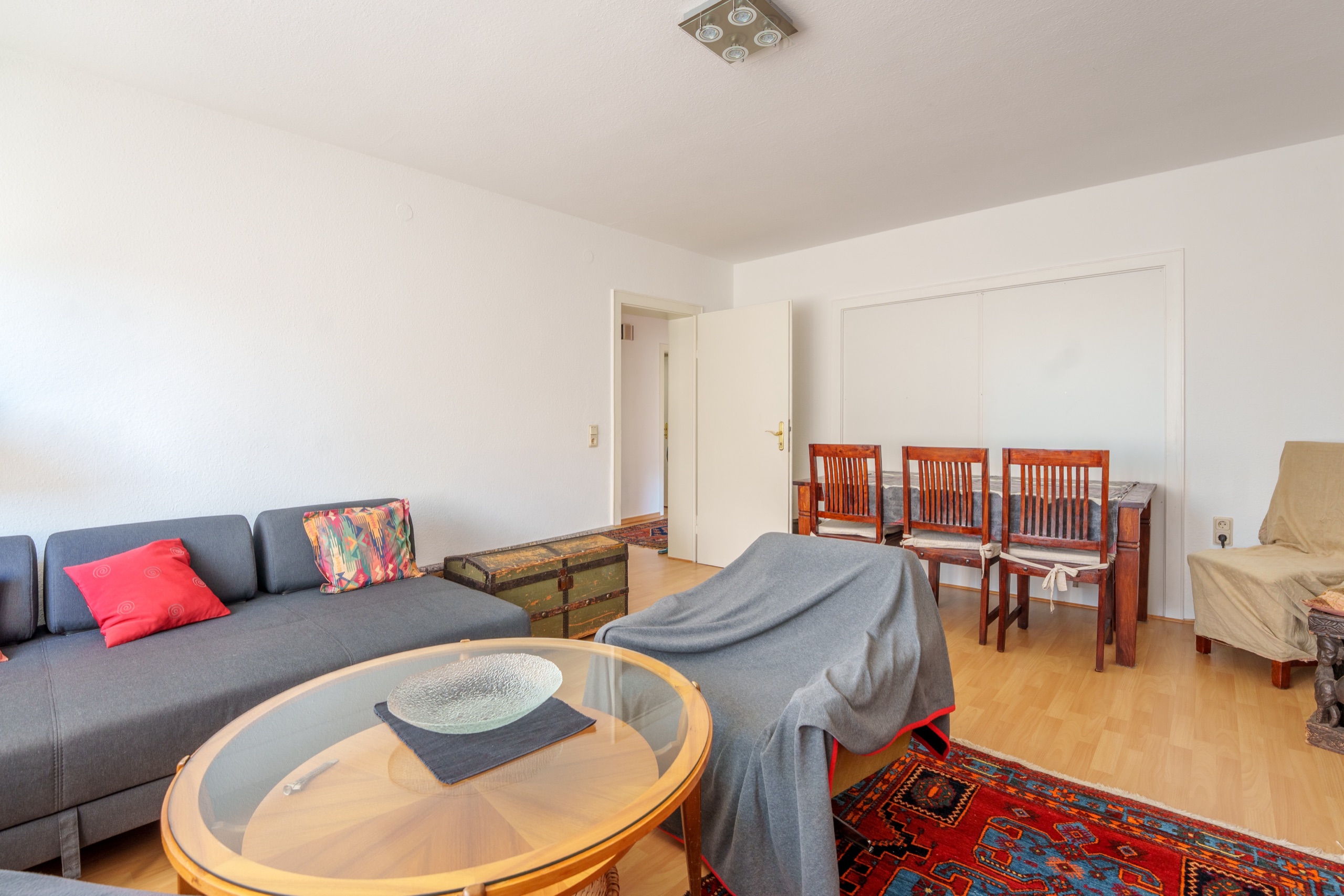 Wohnzimmer im 1. Obergeschoss – Mehrfamilienhaus in Bad Kreuznach