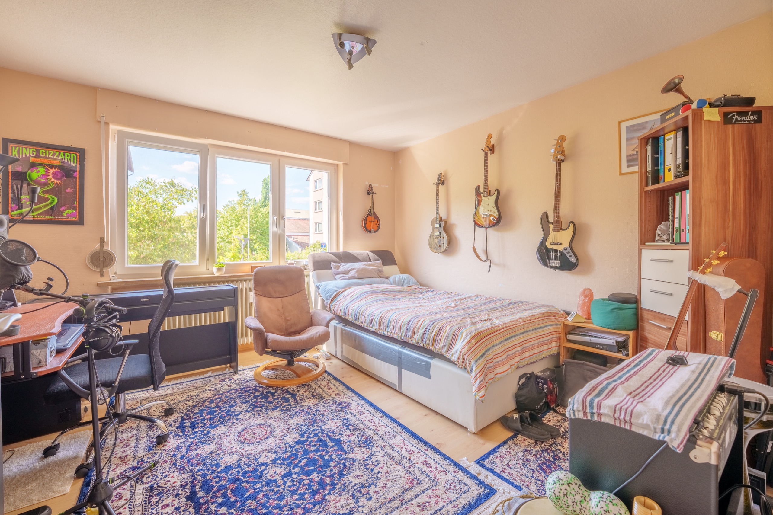 Schlafzimmer im Erdgeschoss – Mehrfamilienhaus in Bad Kreuznach