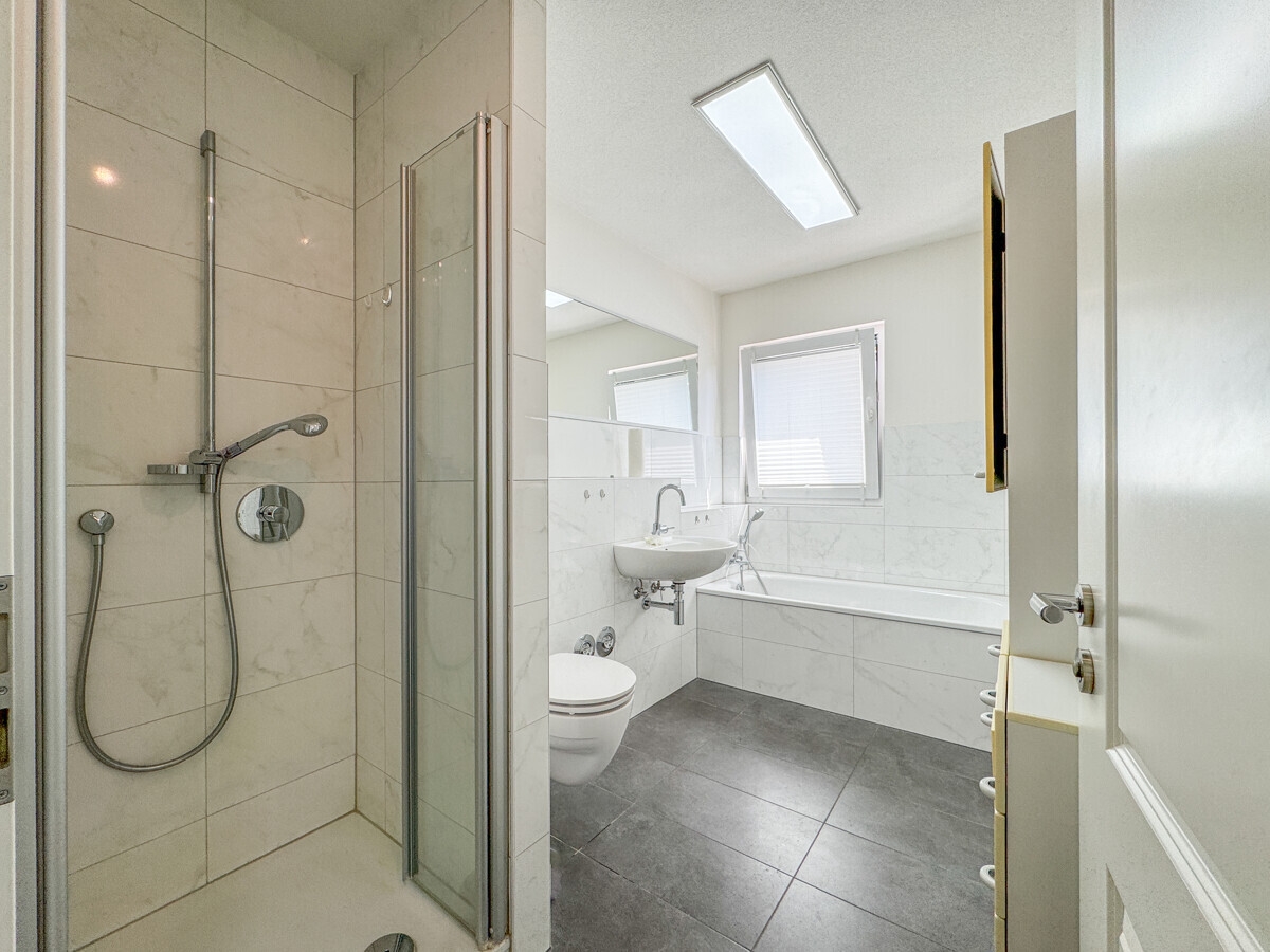 Badezimmer – Wohnung in Heppenheim