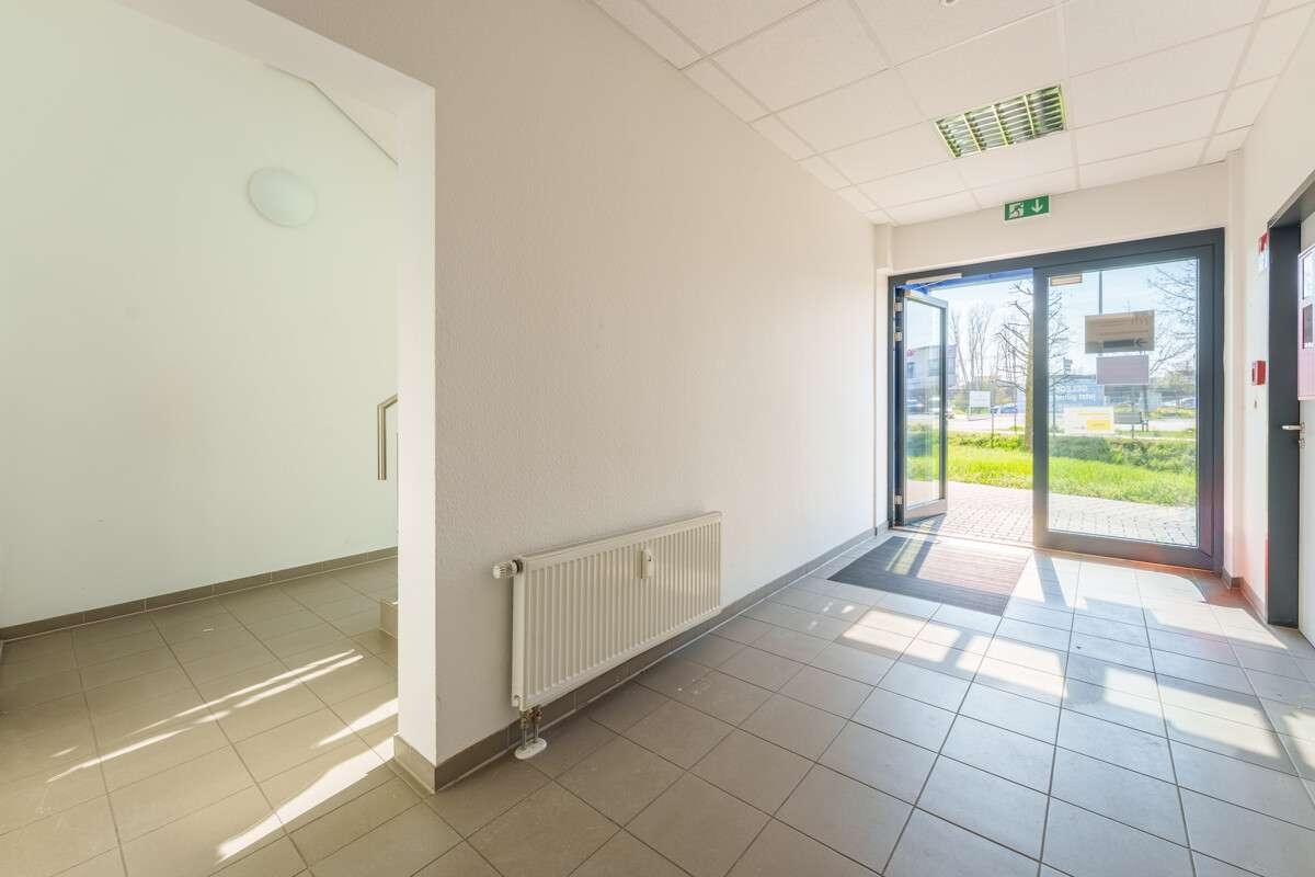 Eingangsbereich – Bürofläche in Lorsch