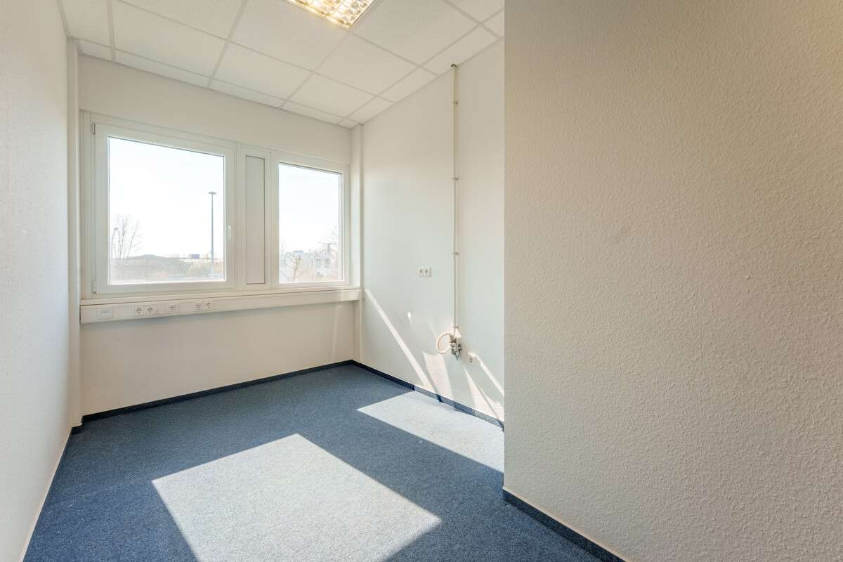 Küche – Bürofläche in Lorsch