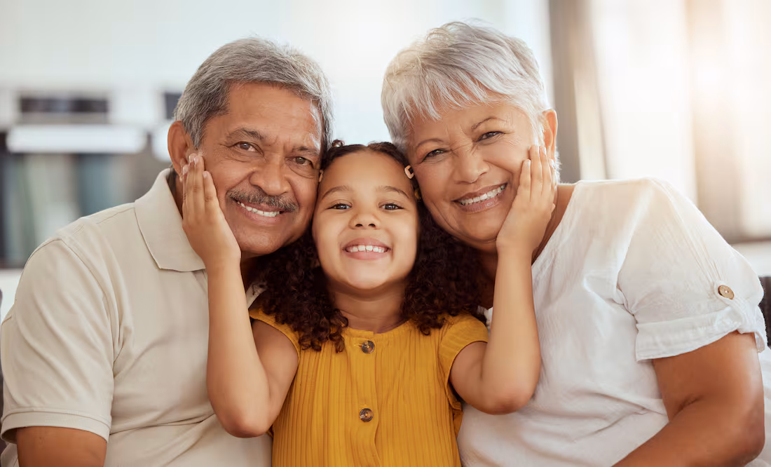 Día del abuelo: cuándo es y su importancia