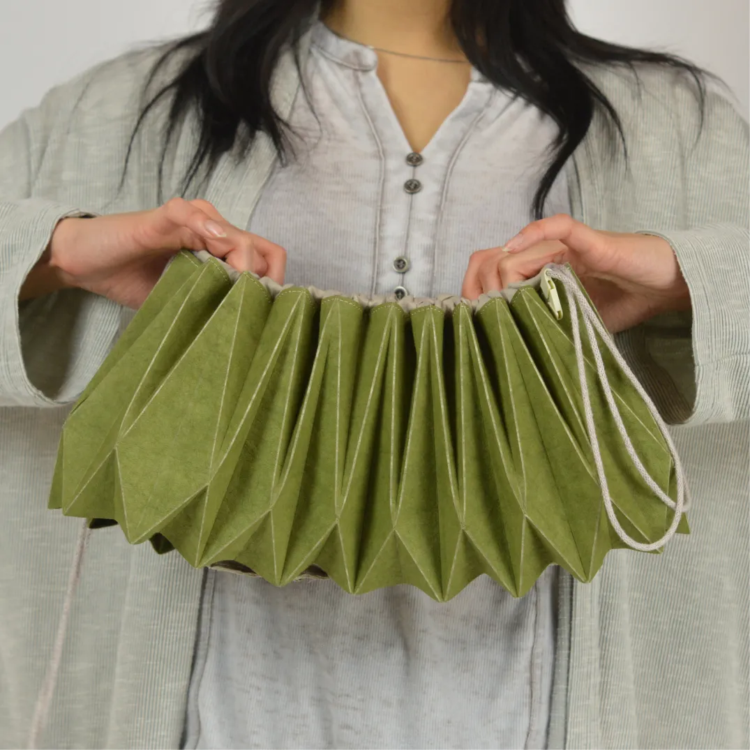 Unfolding the bag