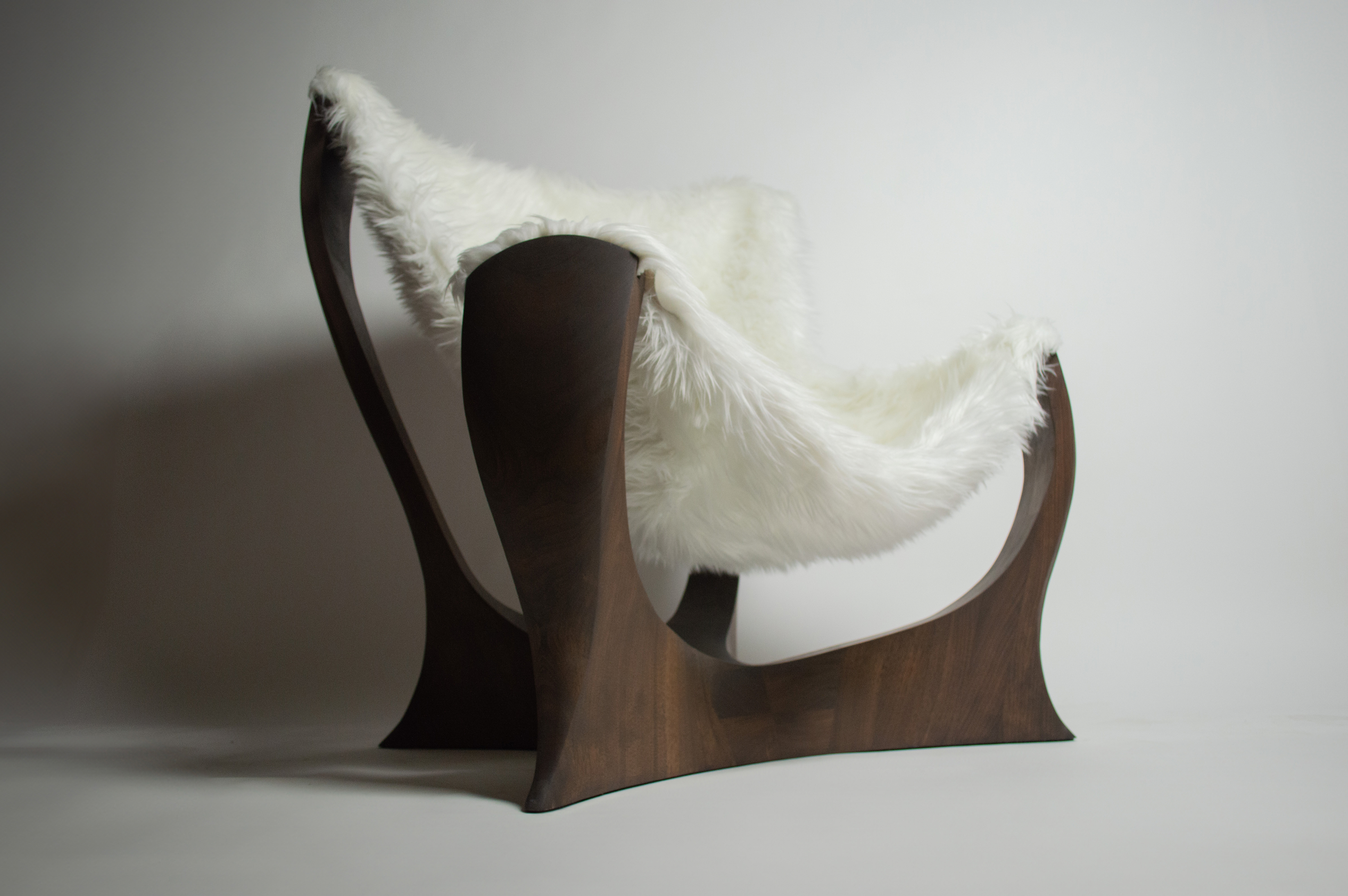 Enclave lounge chair