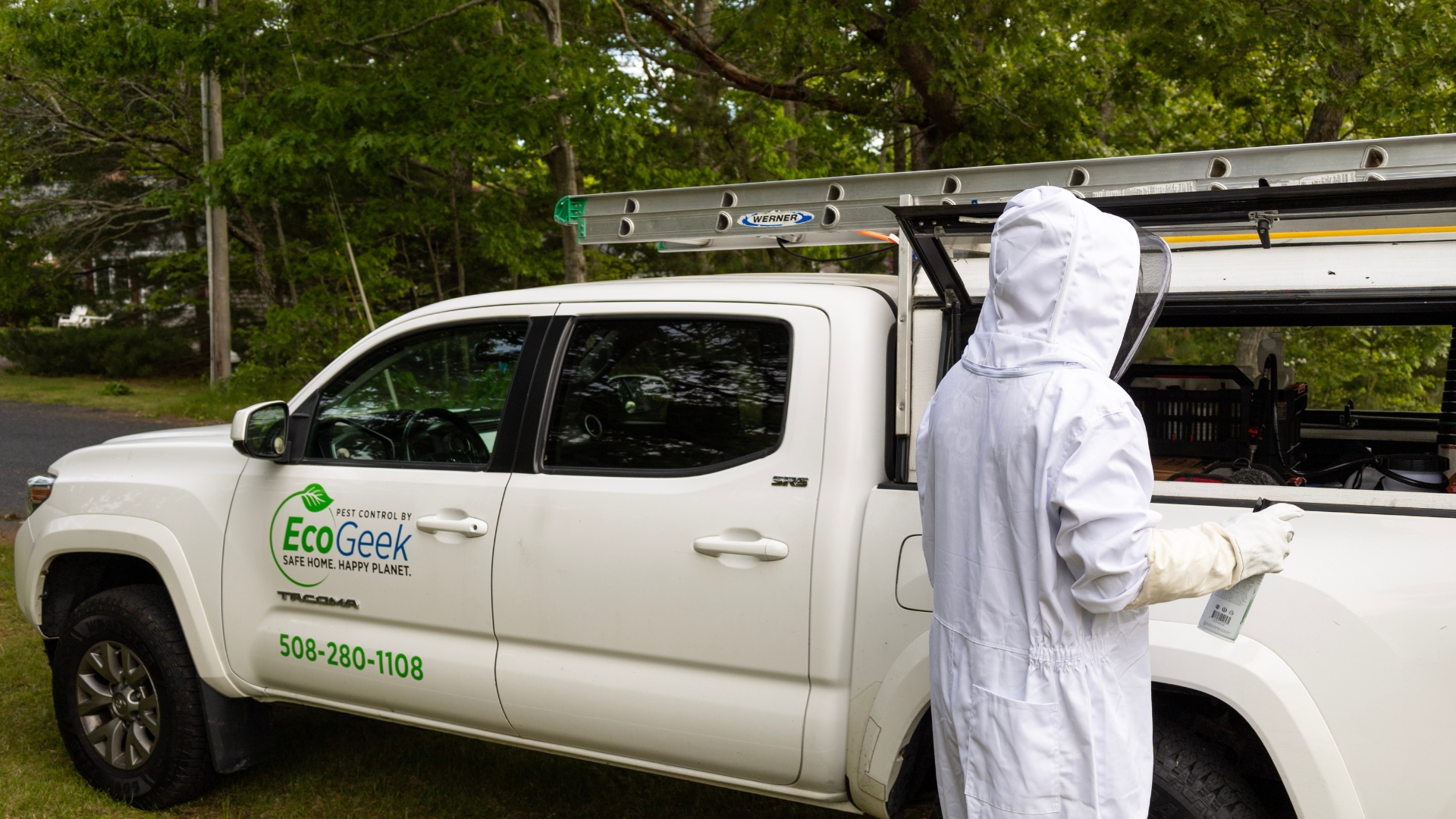 Stinging Insect Control