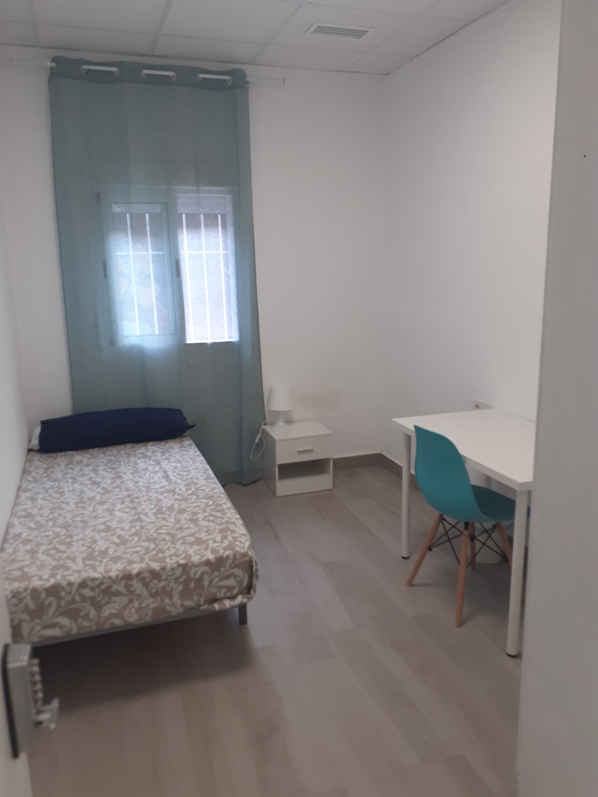 Mar Menor 3 / Single room in shared apartment