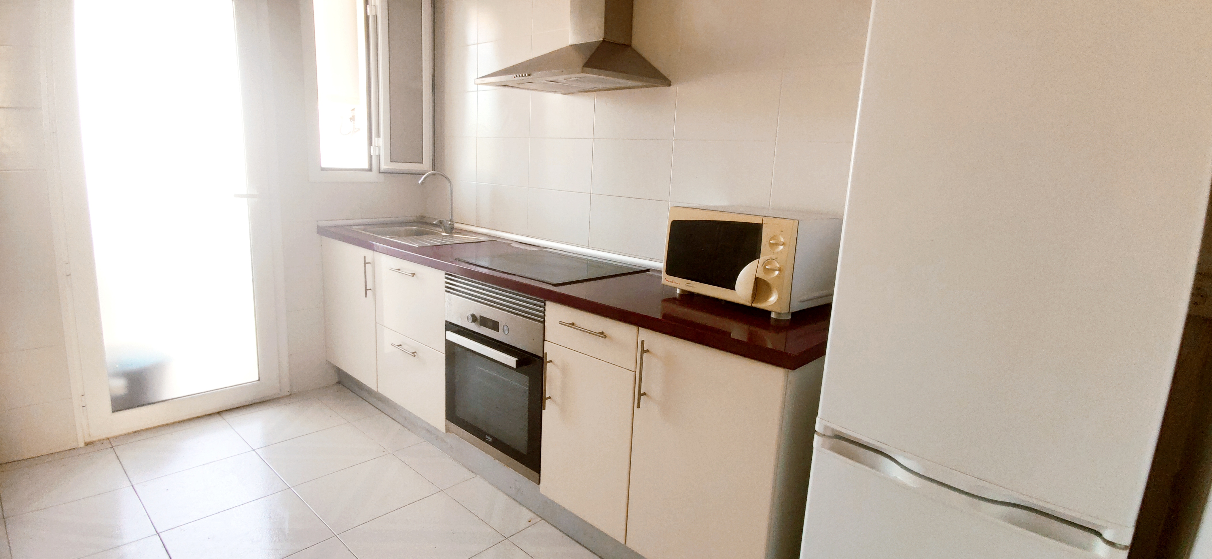 Miguel de Cervantes 5th grade, class A (3) / Single room with shared bathroom 