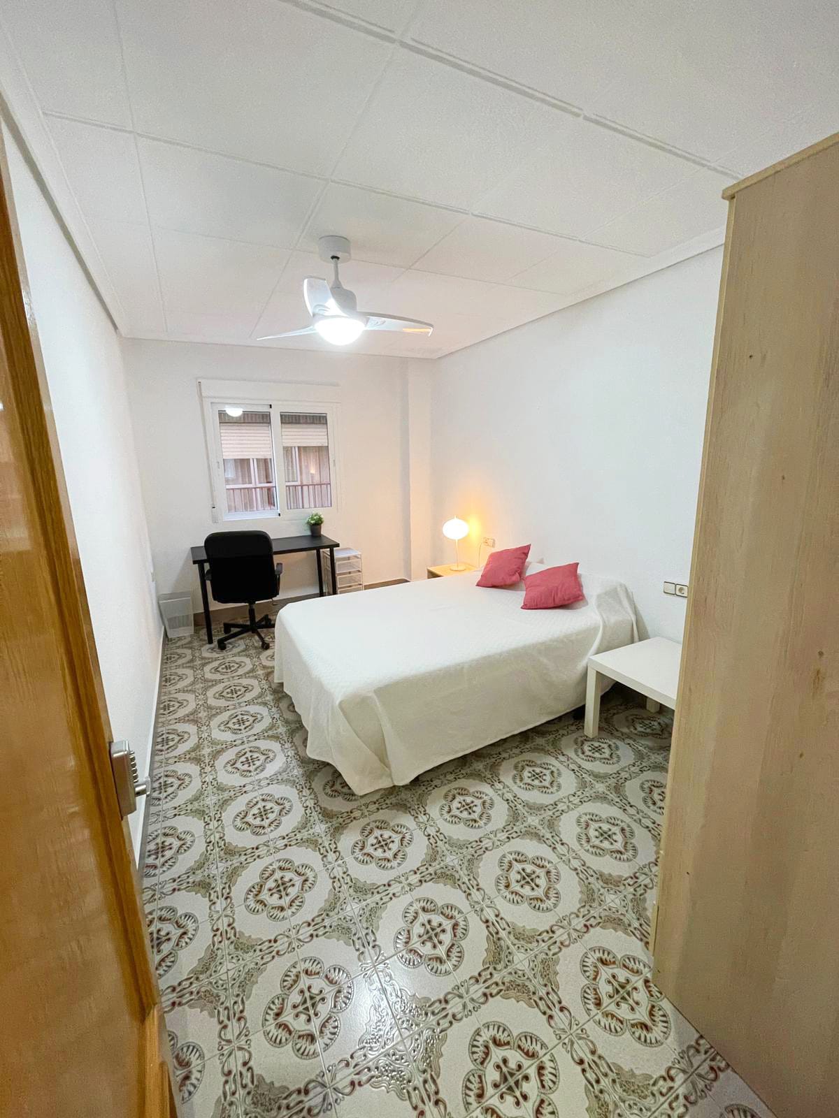 San José H3 / Single room in shared apartment