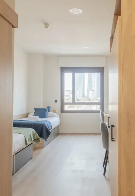 MC Foronda 7 / Habitación doble compartida