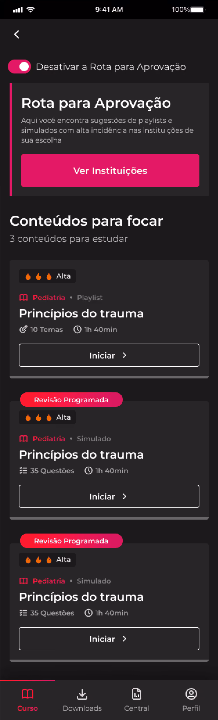 Mobile app screen showing Pediatria trauma study playlists and simulados with duration and question counts.