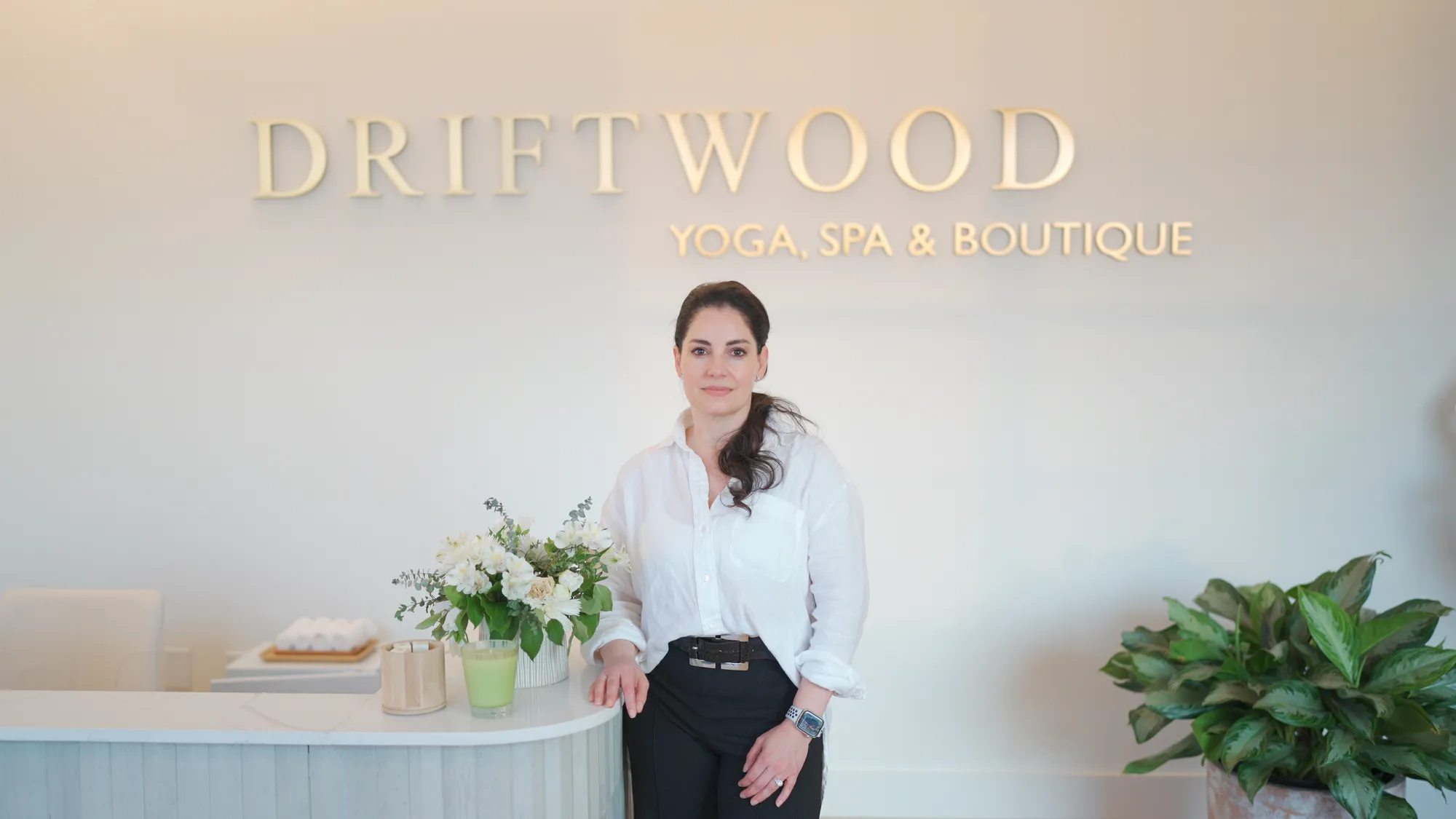Driftwood Yoga & Spa, a tranquil retreat and boutique owned by Jackie, offering rejuvenating experiences in a peaceful setting.