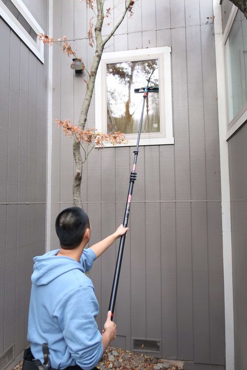 window cleaner Bay Area
