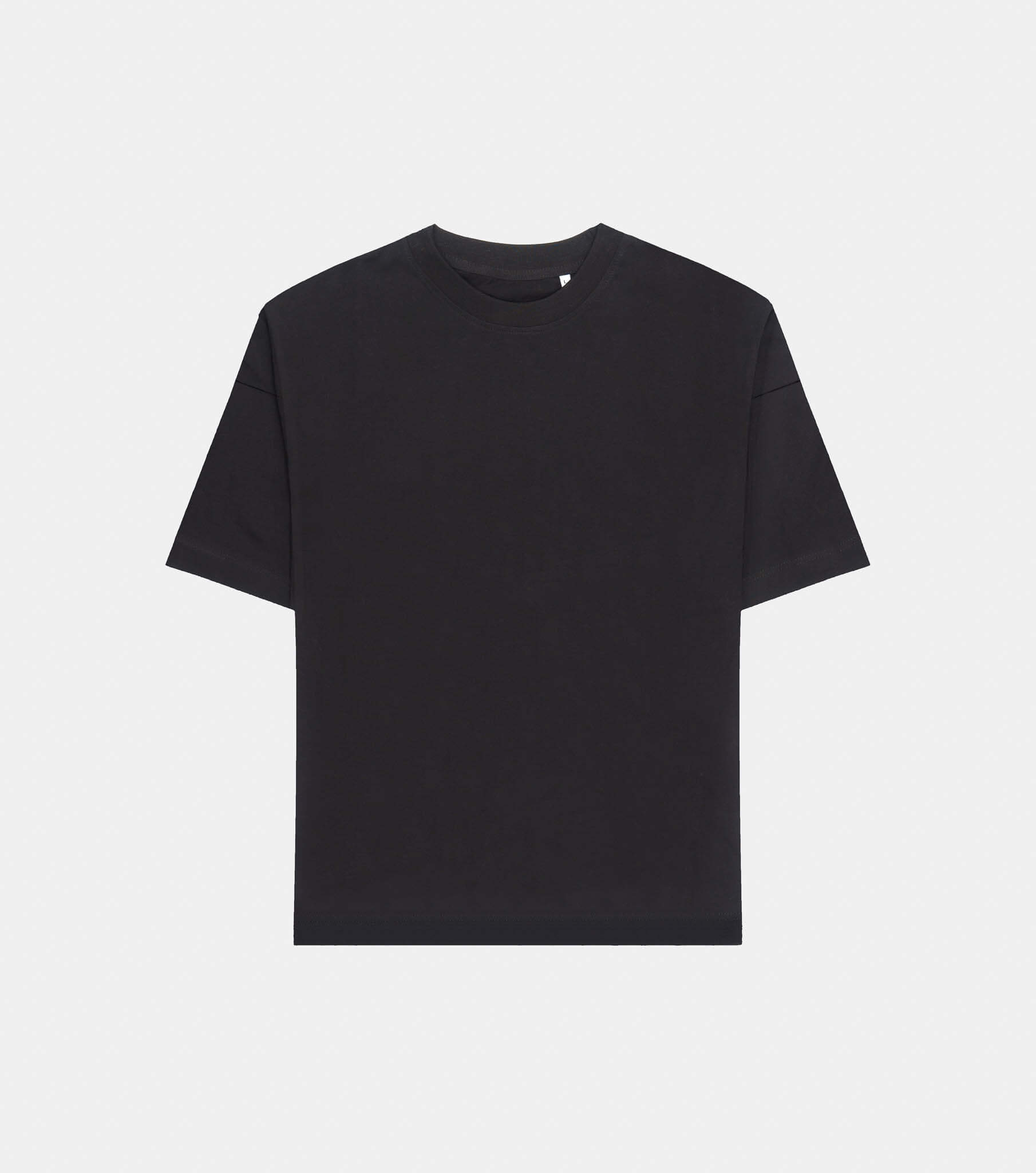 BLACK T-SHIRT