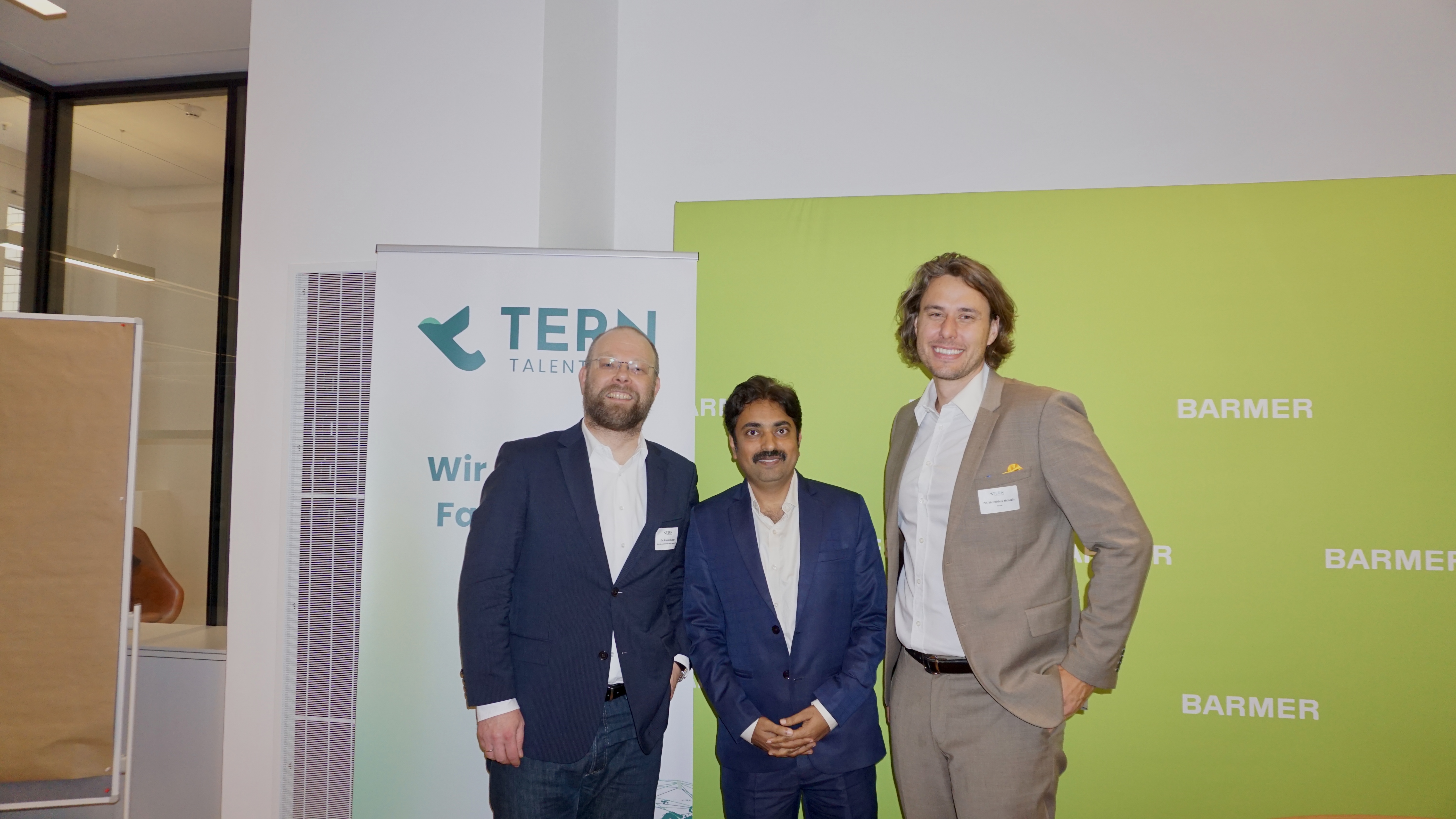 picture of Dr. Roland Jopp, Dr. Vishnu Ramdeo and Dr. Matthias Mauch