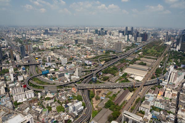 Luftaufnahme des Makkasan-Kreuzes in Bangkok