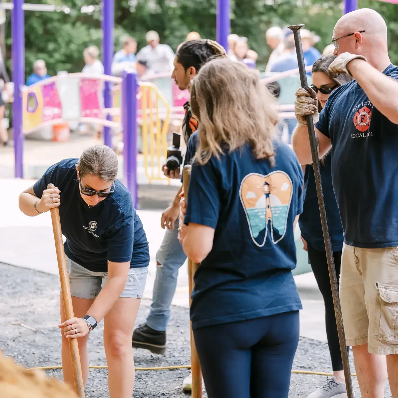 Events of Kingston Bay Dentistry, volunteering, building, and celebrating with the neighbors.