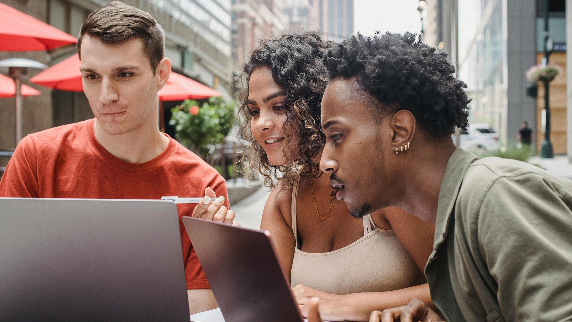 Freiwilliges Engagement im Wandel: Zahlen, Trends und digitale Möglichkeiten