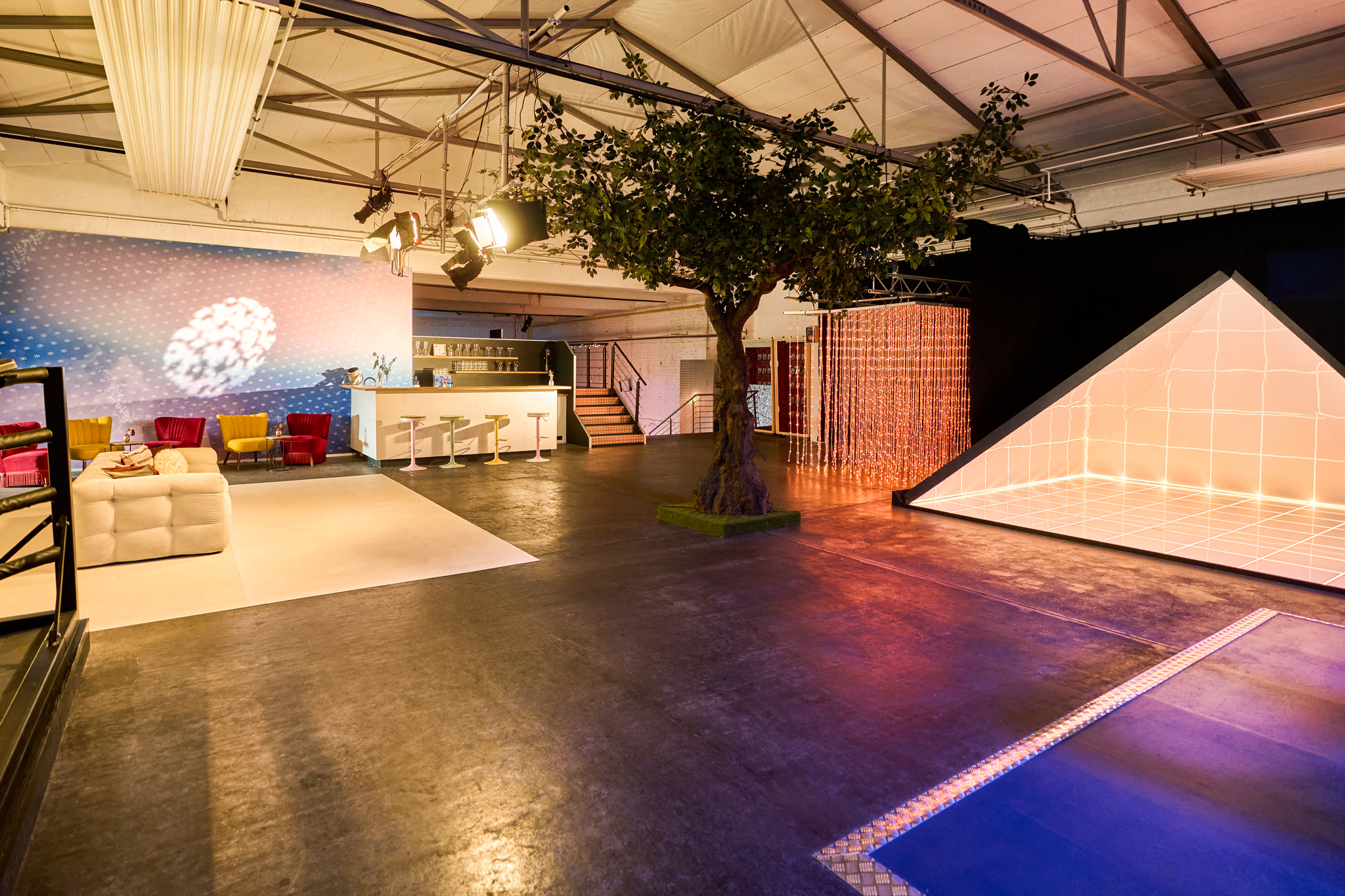 Location in direkter Rheinlage mieten, Event im Rheinauhafen, INVORA Köln Waterside 