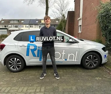 Rijvlotrijder geslaagde voor auto