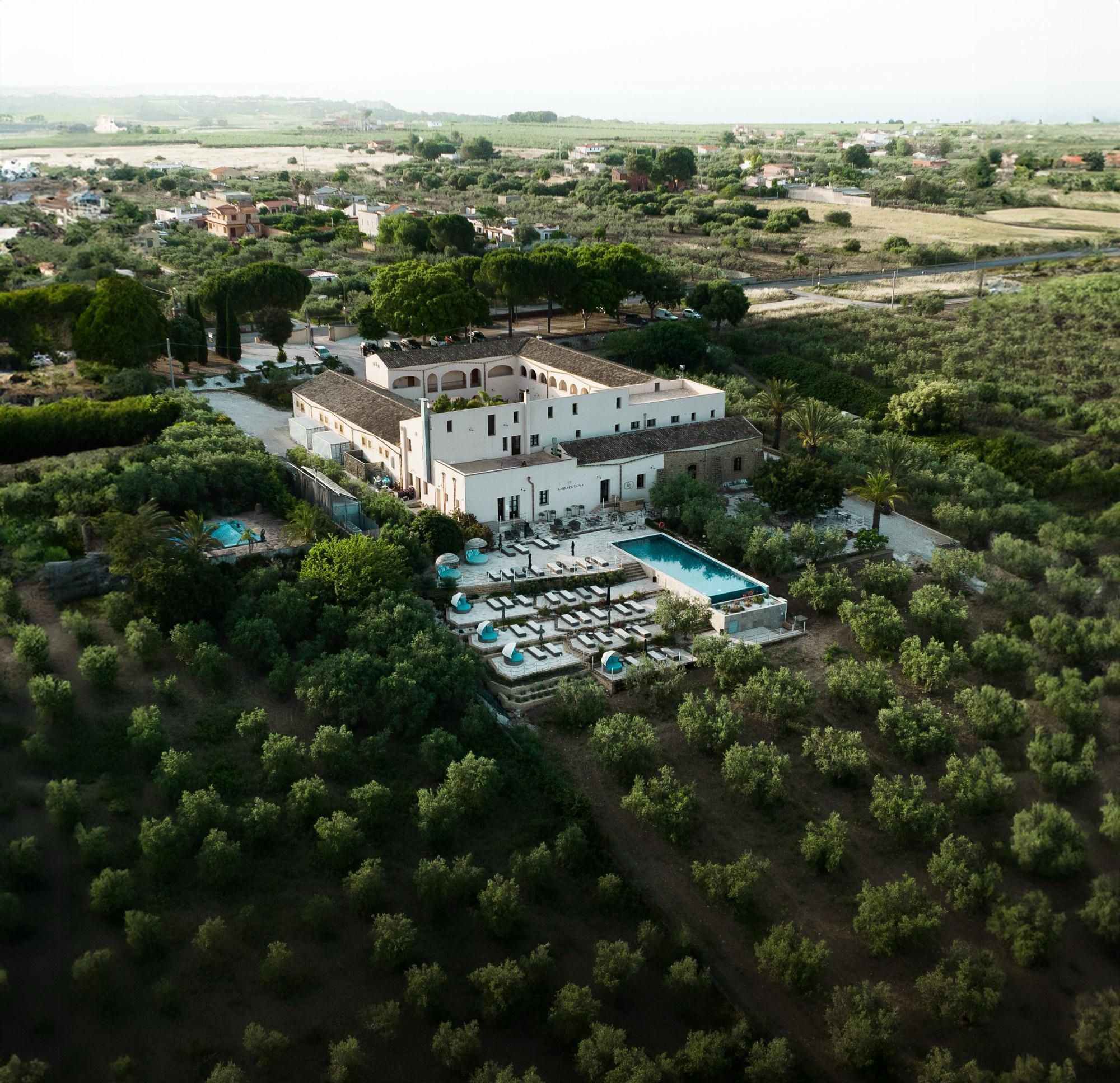 Design stay in – MOMENTUM Resort