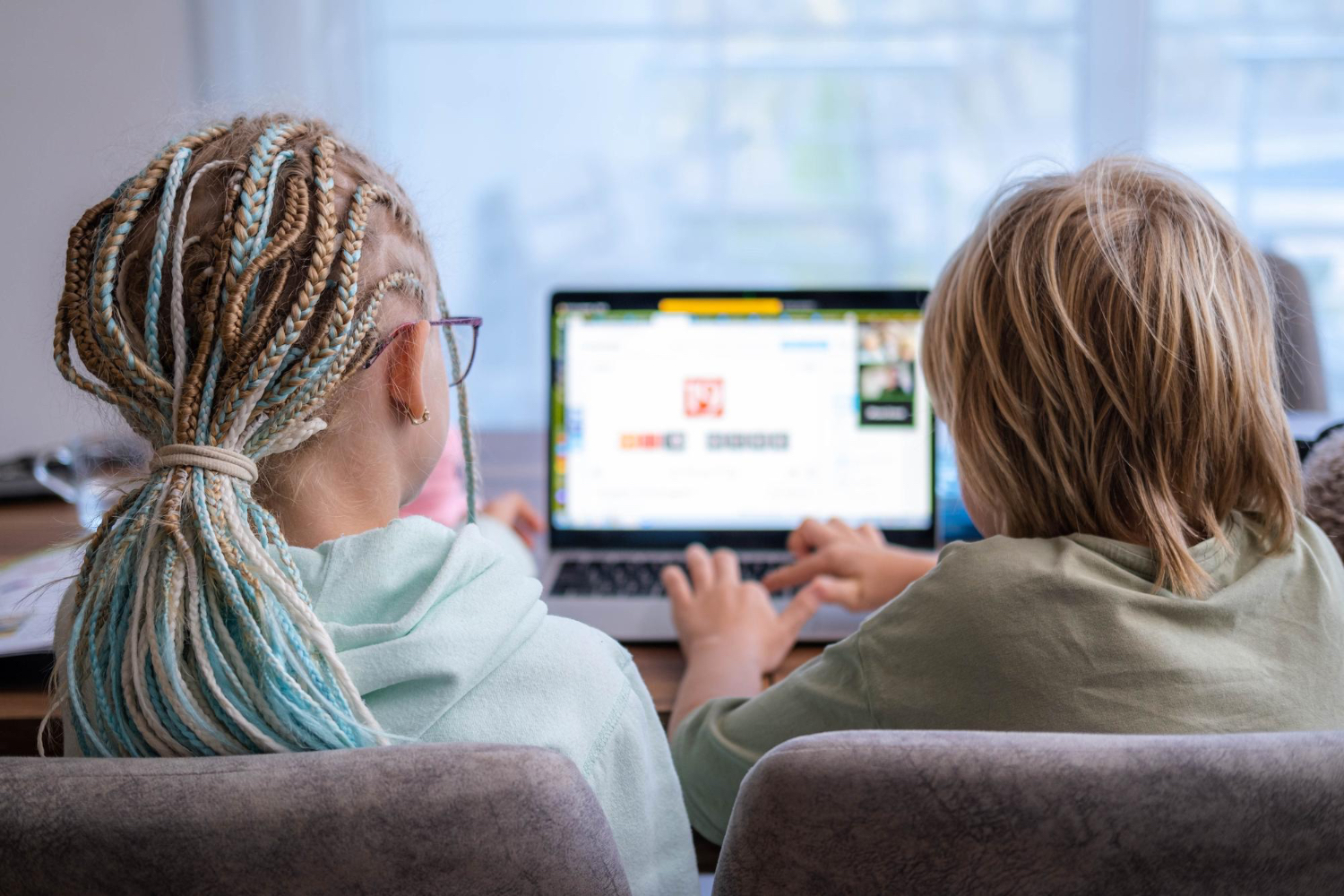 Exploiter les campagnes Google Ads Display et YouTube Ads pour développer la visibilité des établissements éducatifs