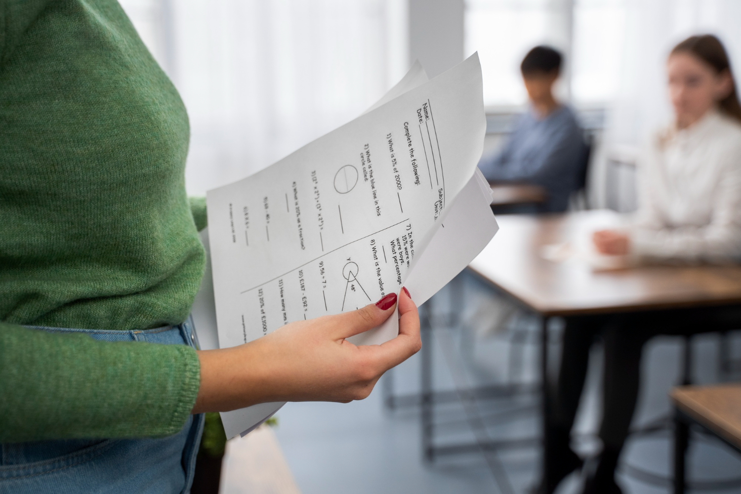 Bac 2026 : quelles sanctions risquent les lycéens accusés de tricherie ?
