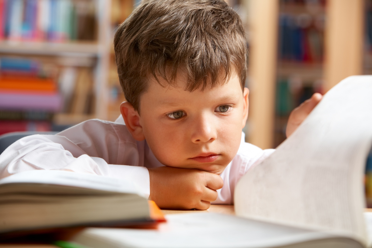 Lecture en maternelle : les programmes prévoient déjà une initiation renforcée à la lecture