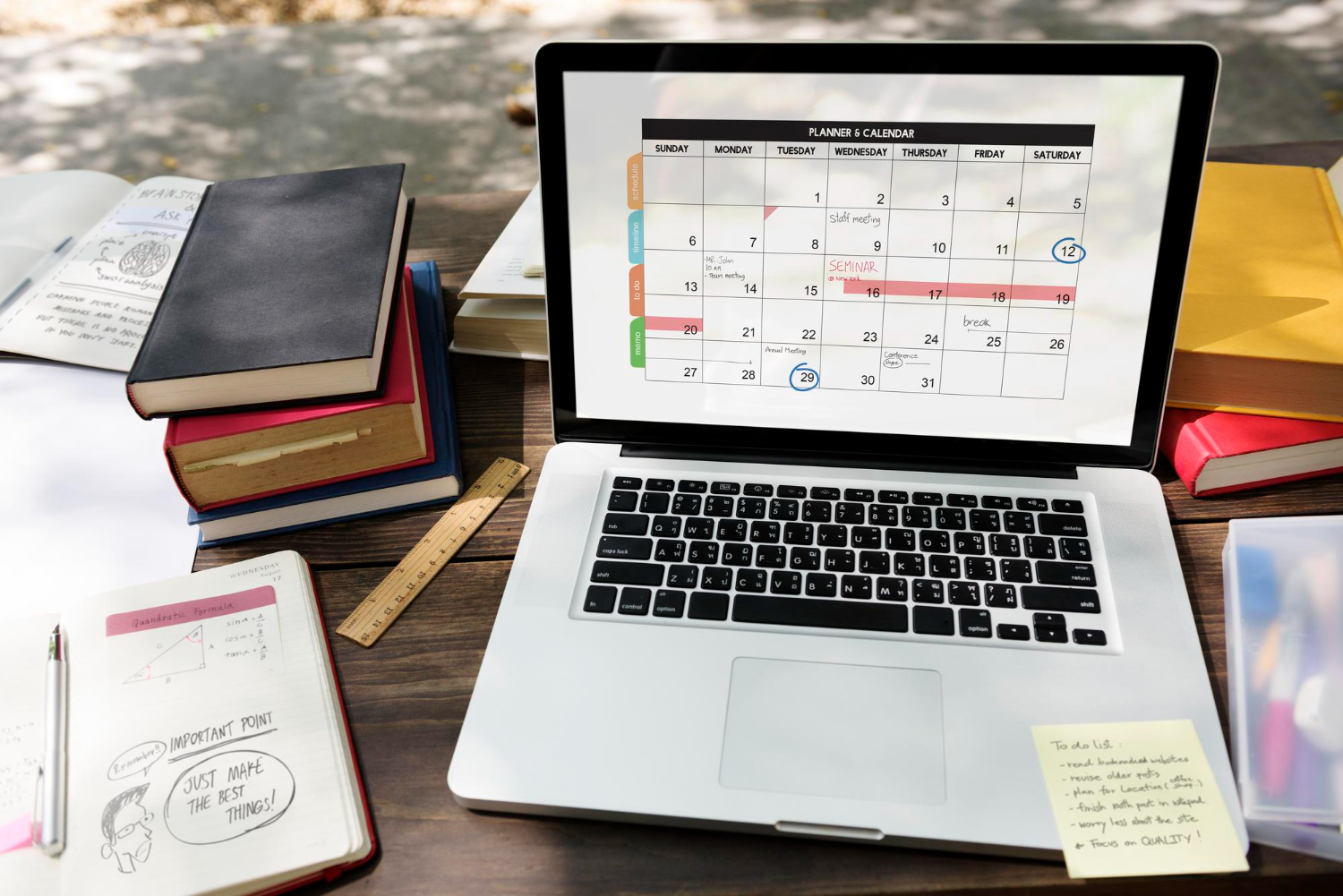 Calendrier de communication 2026-2027 : le planning mois par mois pour votre établissement