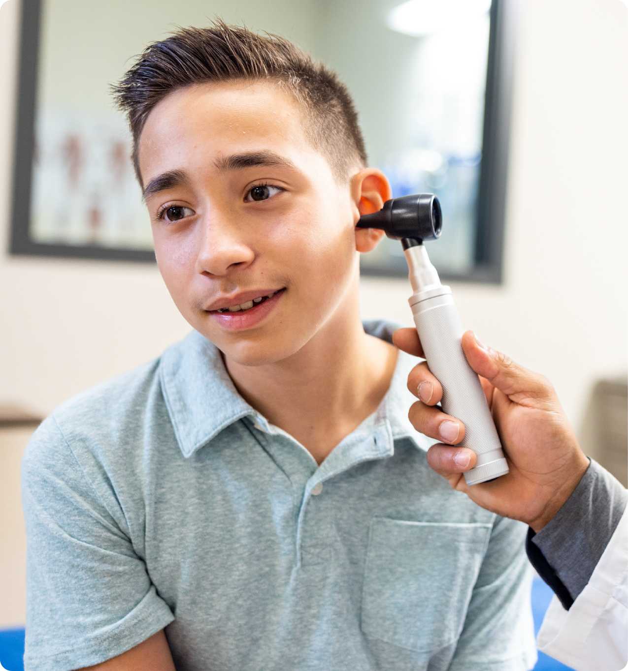 EPH Image: Teen boy at the doctor's office for a check up