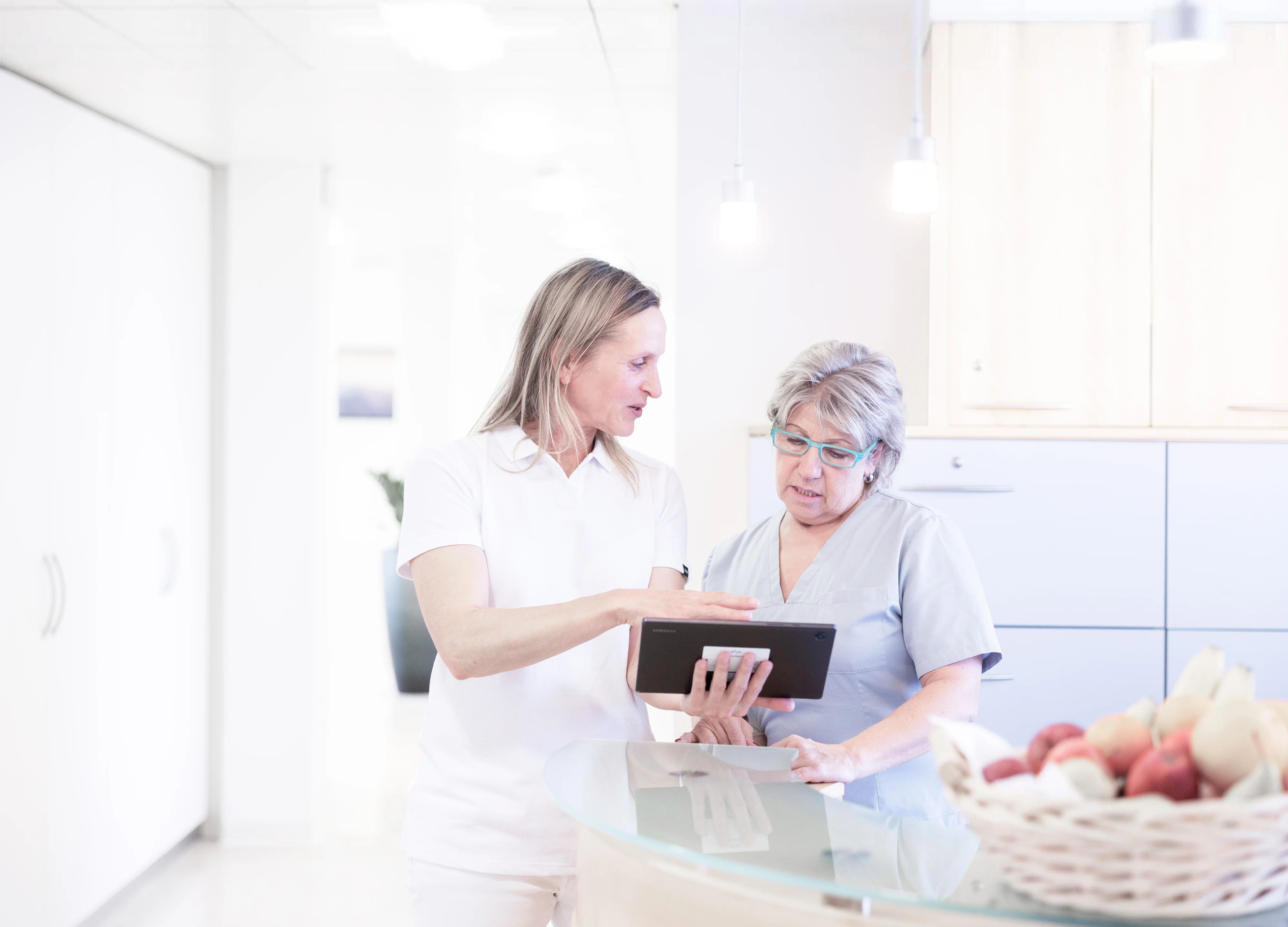 Beim Empfang der Zahnarztpraxis Hinwil