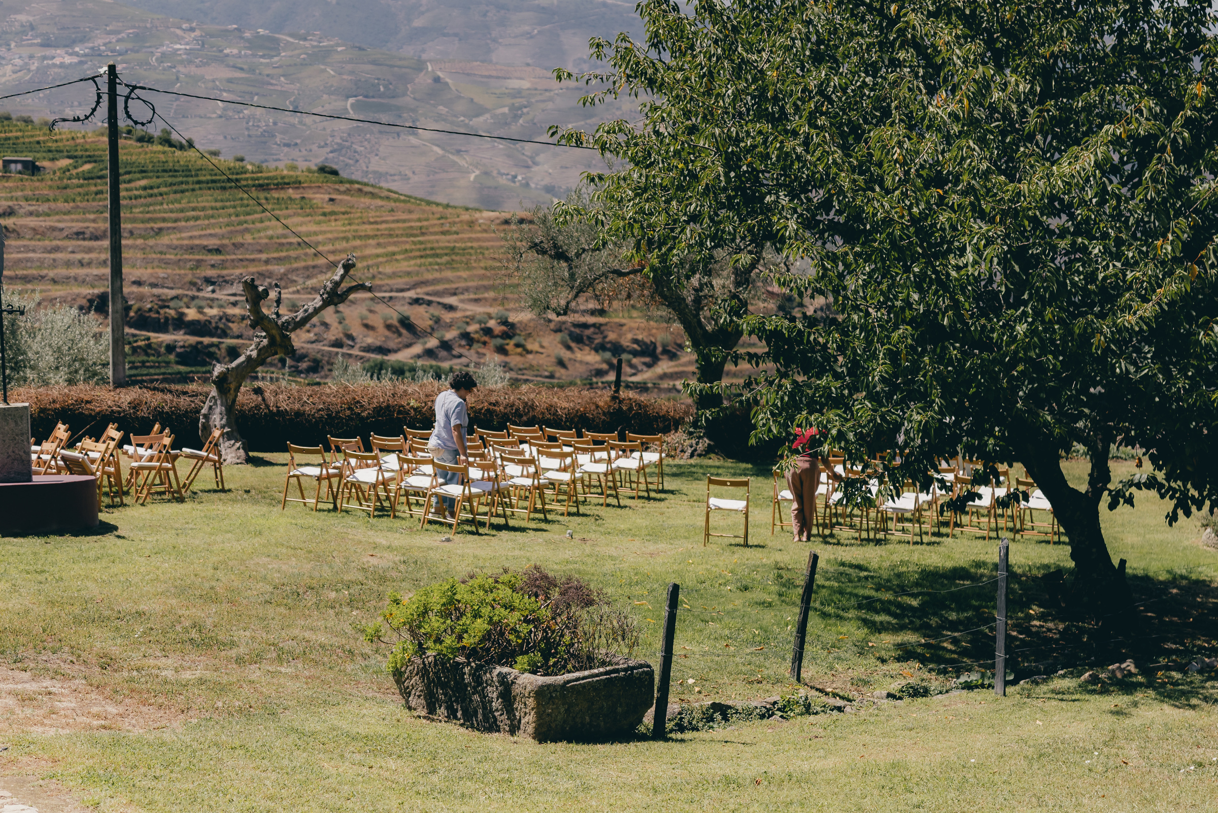 Vorbereitungen am Hochzeitsmorgen von Melissa und Anders im Douro-Tal