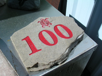 parkast resin faux stone logo yardage marker 