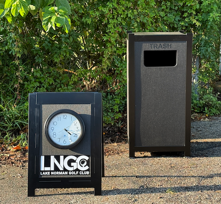 A frame and matching trash