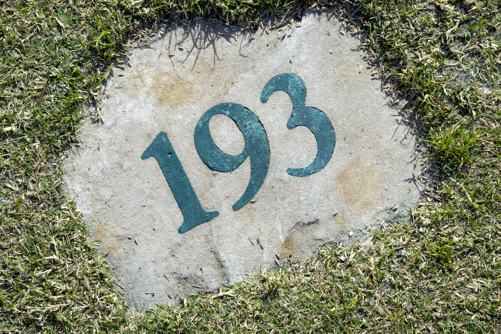 parkast yardage marker