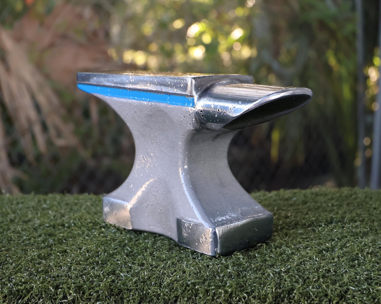 cutstom cast metal anvil hand painted tee marker