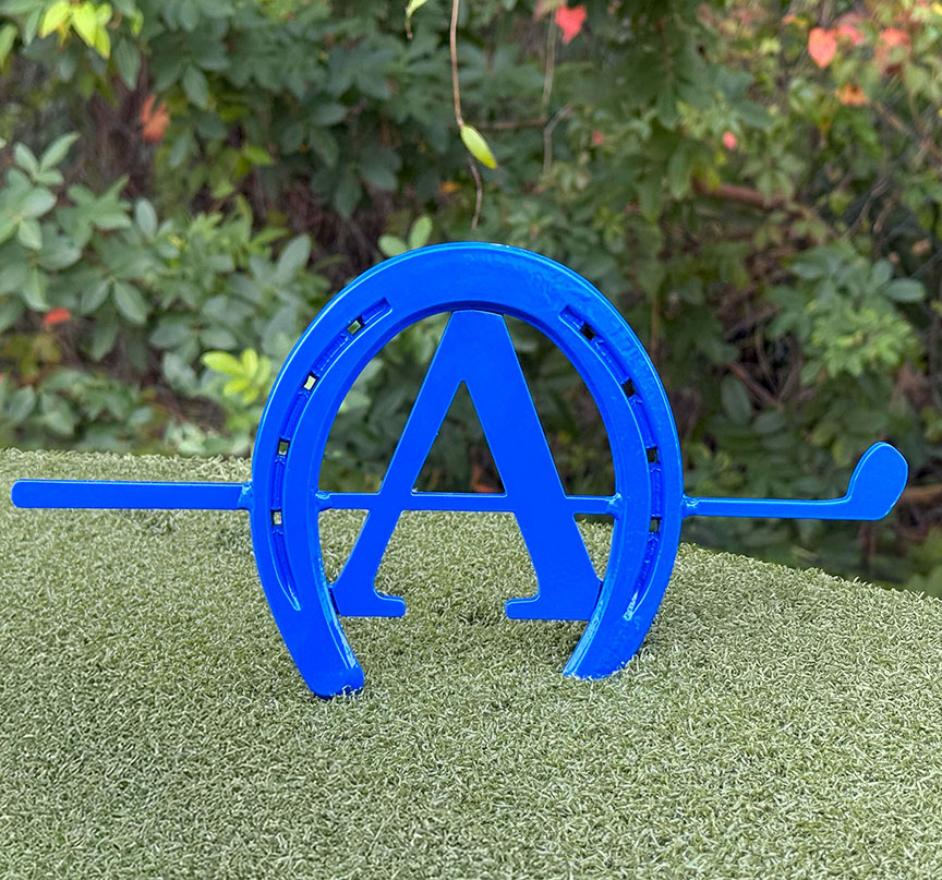 steel horseshoe logo tee marker