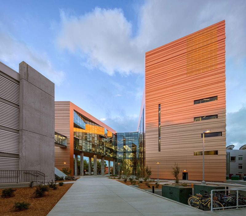 NORTHERN ARIZONA UNIVERSITY ENGINEERING BUILDING visual data 6
