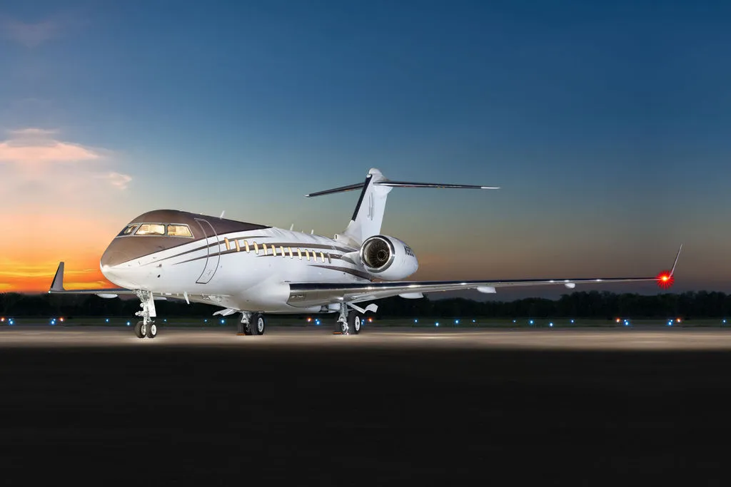 2002 Bombardier Global Express N983J S/N 9072 - exterior sunset