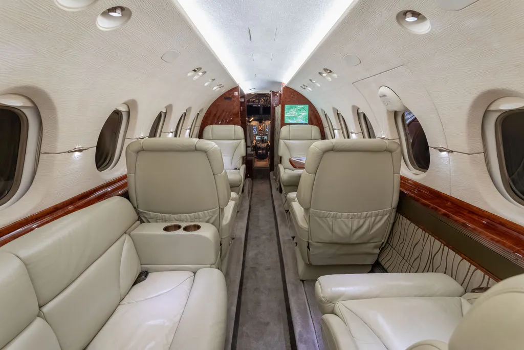 2006 Hawker 850XP S/N 258782 N830 - Interior