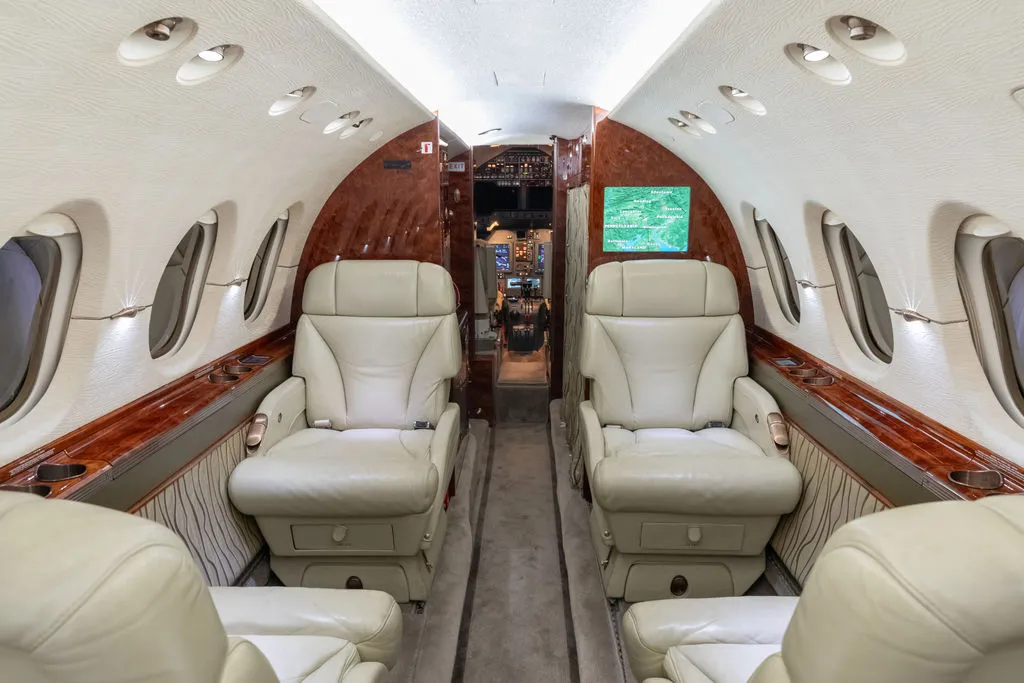 2006 Hawker 850XP S/N 258782 N830 - Interior