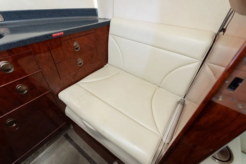 2006 Hawker 850XP S/N 258782 N830 - LAvatory