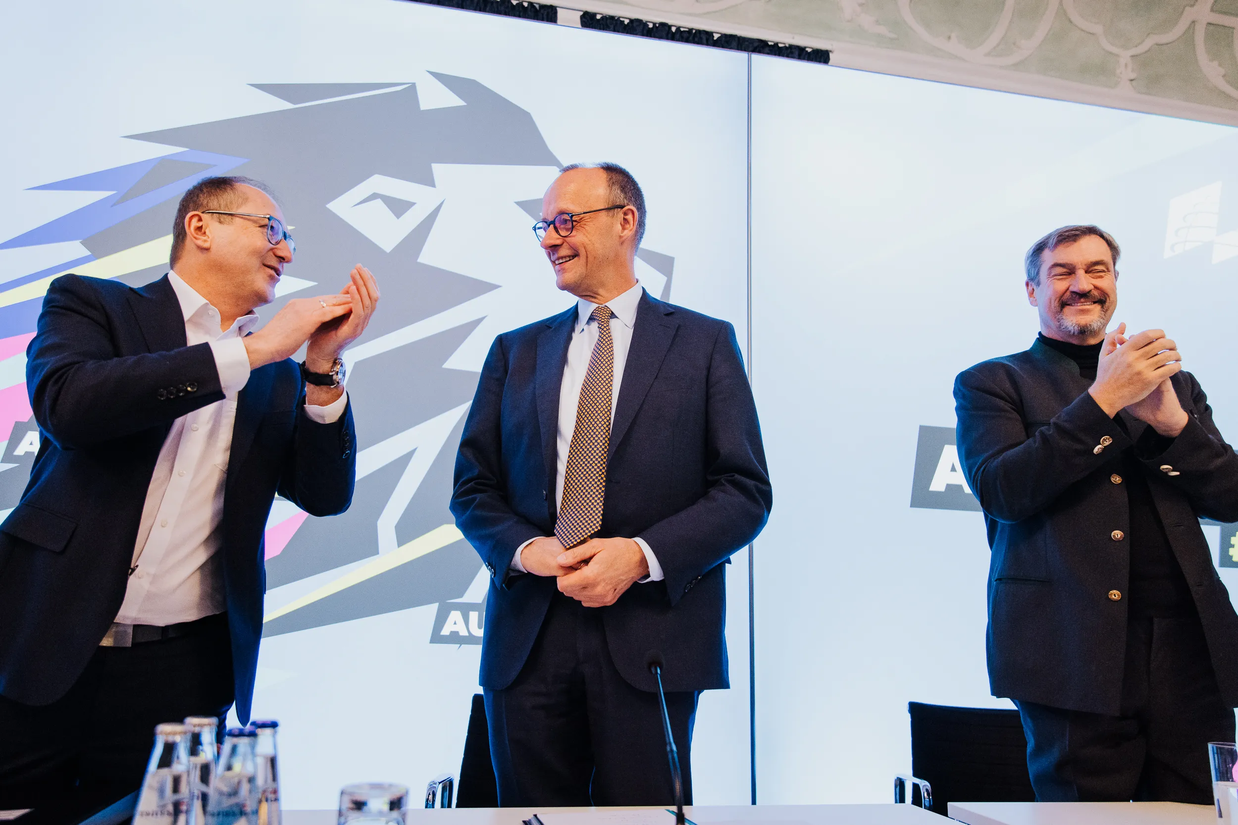 Business-Eventfotografie in München – Hochkarätige Konferenz mit Politikern und Experten in professioneller Atmosphäre. Festgehalten von einem erfahrenen Eventfotografen in München.