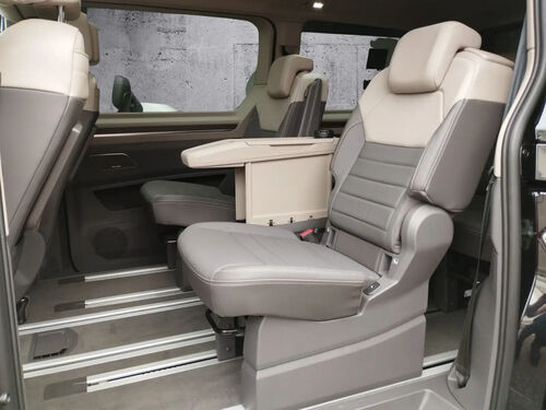 VW MULTIVAN Multivan 2.0