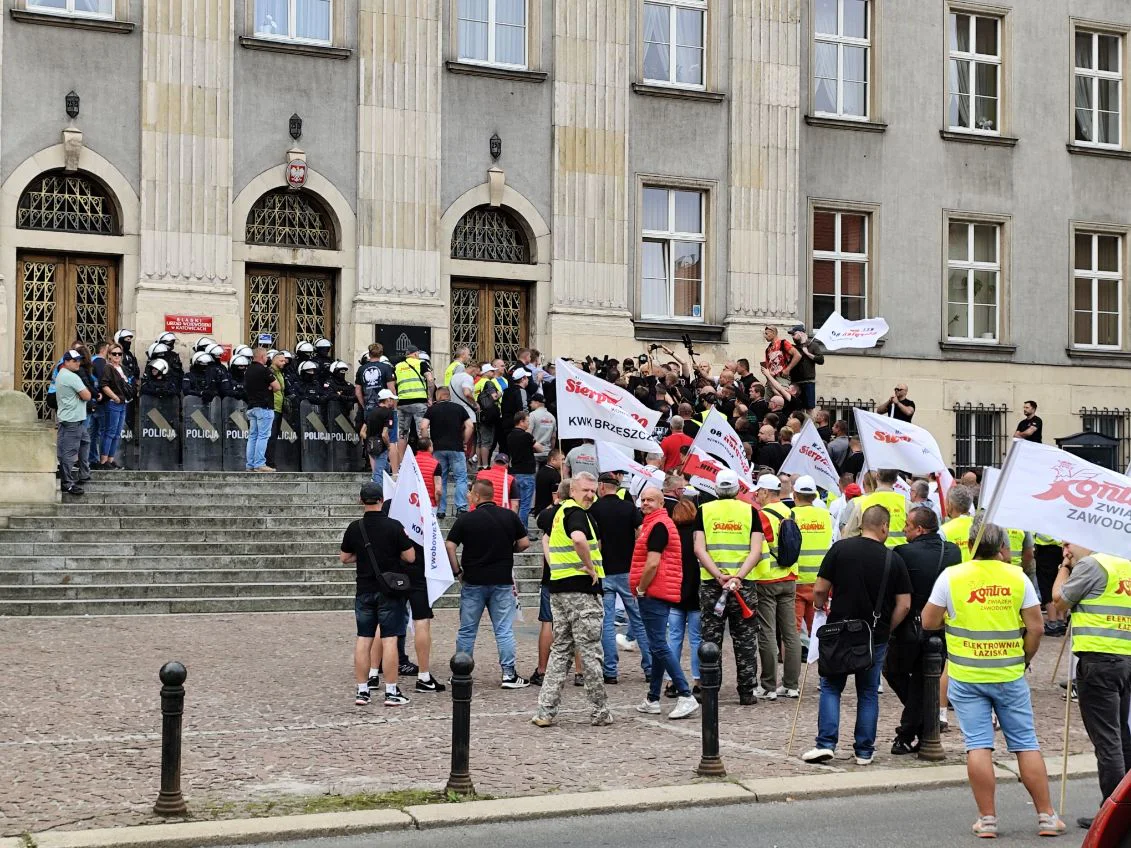 Blokada drog w centrum Katowic! 