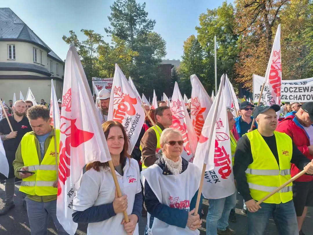Manifestacja pod Ministerstwem Energii w Katowicach