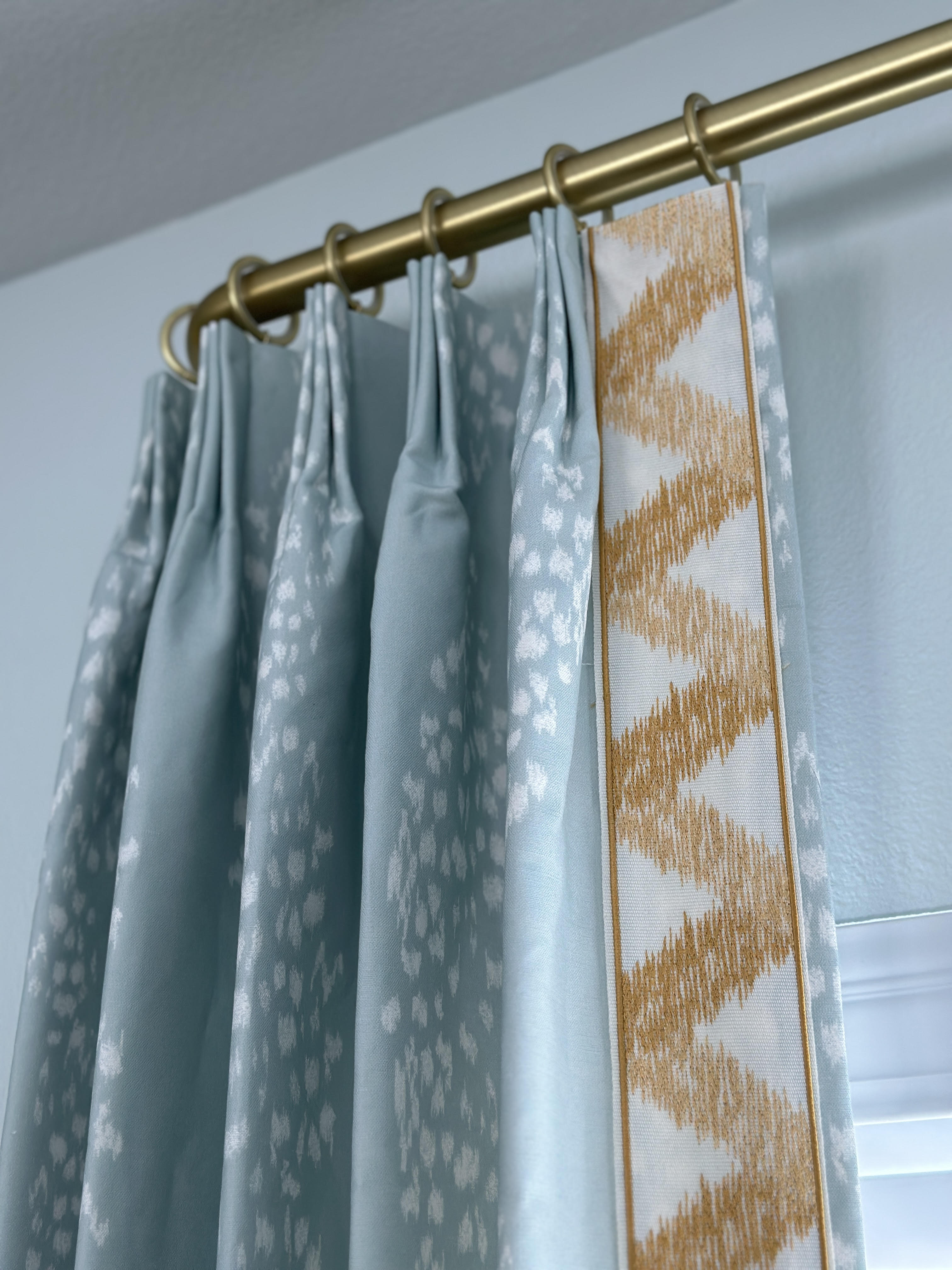 The Secret to Cozy Spaces: How Drapery Shapes Mood and Ambiance