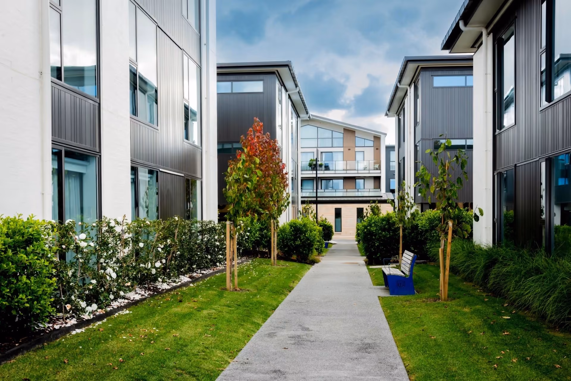 Metlife Fairway Gardens exterior