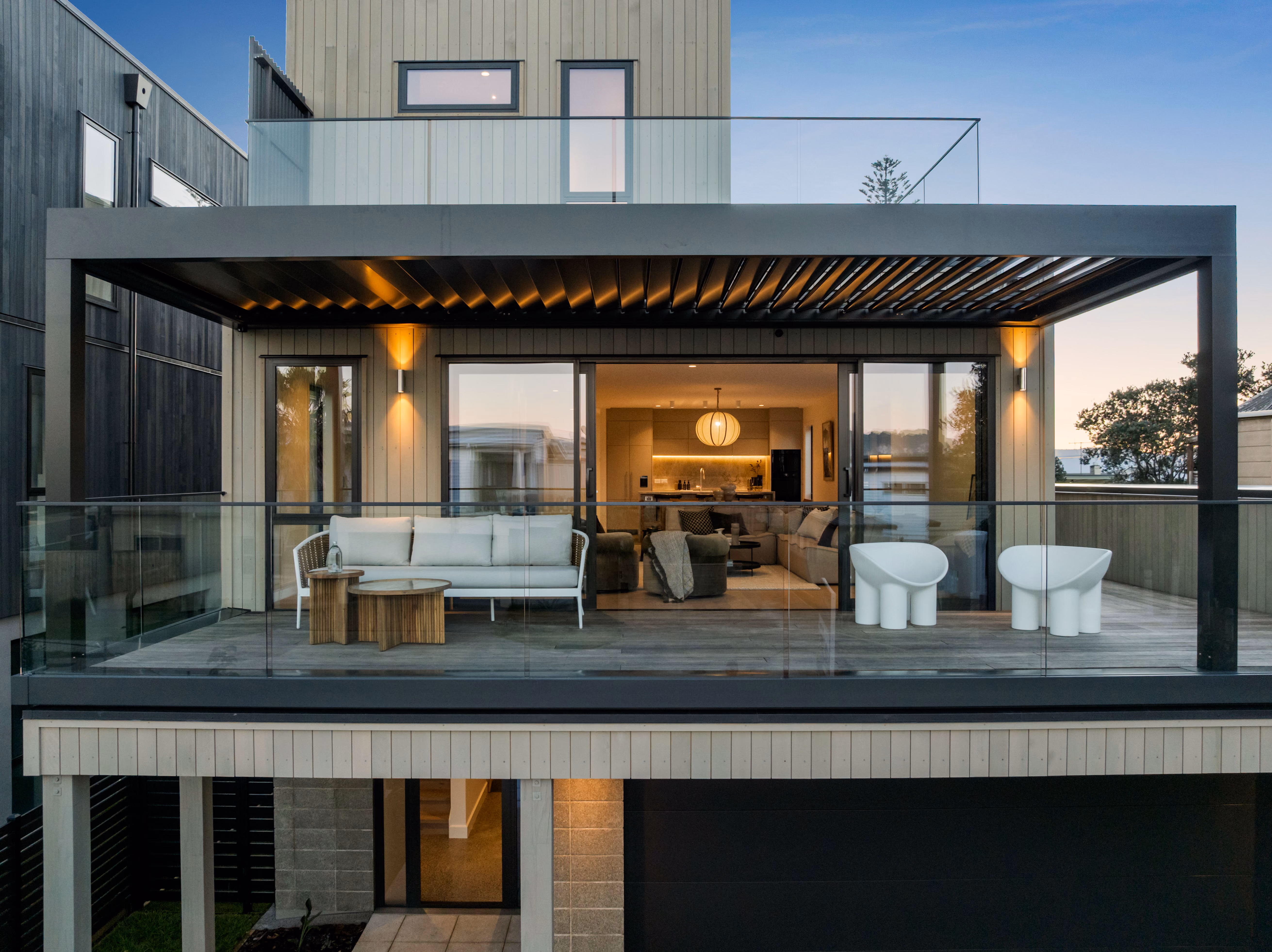 Decking at the Whangamata Sands townhouse